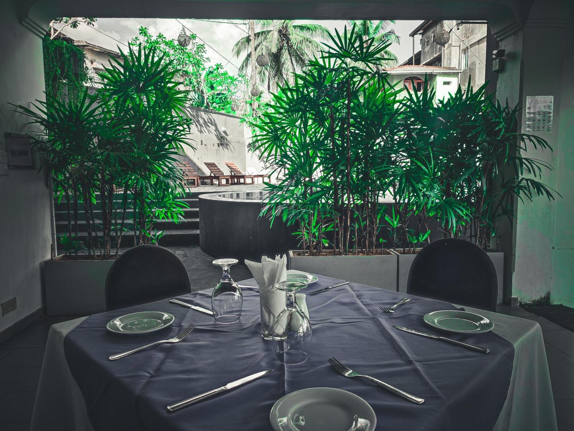 Hotel Elephant Park - New Deal! Half Off Airport Pickups Available Pinnawala  Buitenkant foto