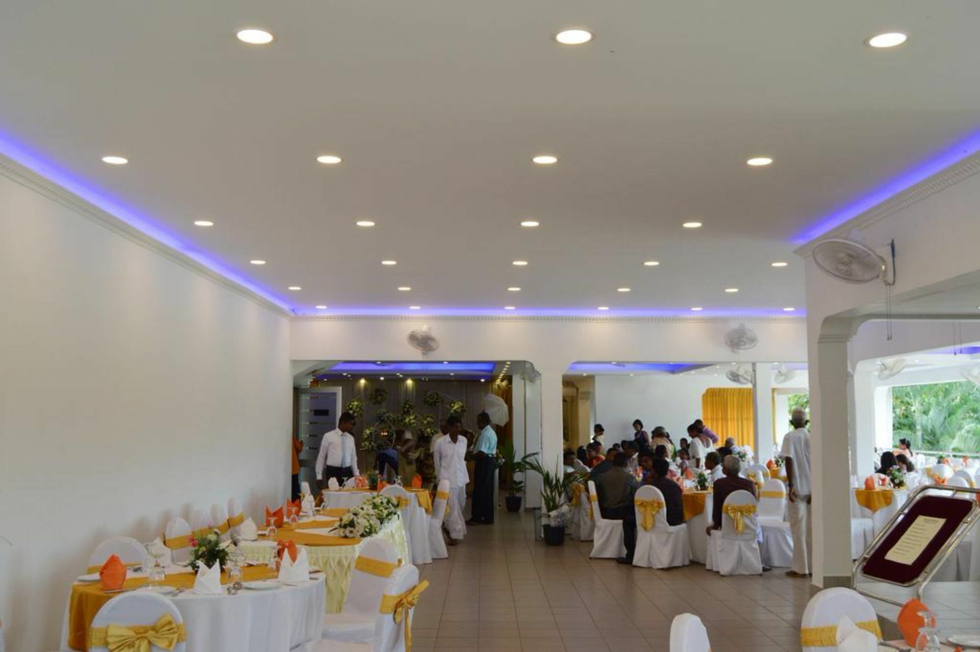Hotel Elephant Park - New Deal! Half Off Airport Pickups Available Pinnawala  Buitenkant foto